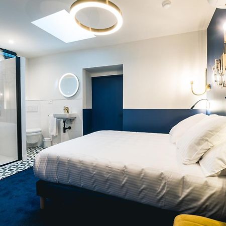 Hotel Saintchristophe Houdan Extérieur photo