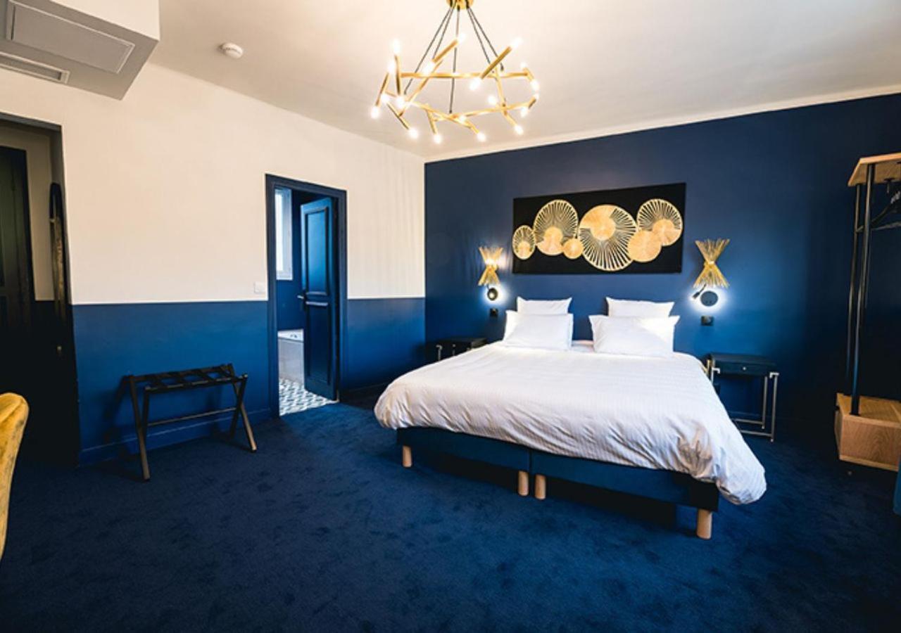 Hotel Saintchristophe Houdan Extérieur photo
