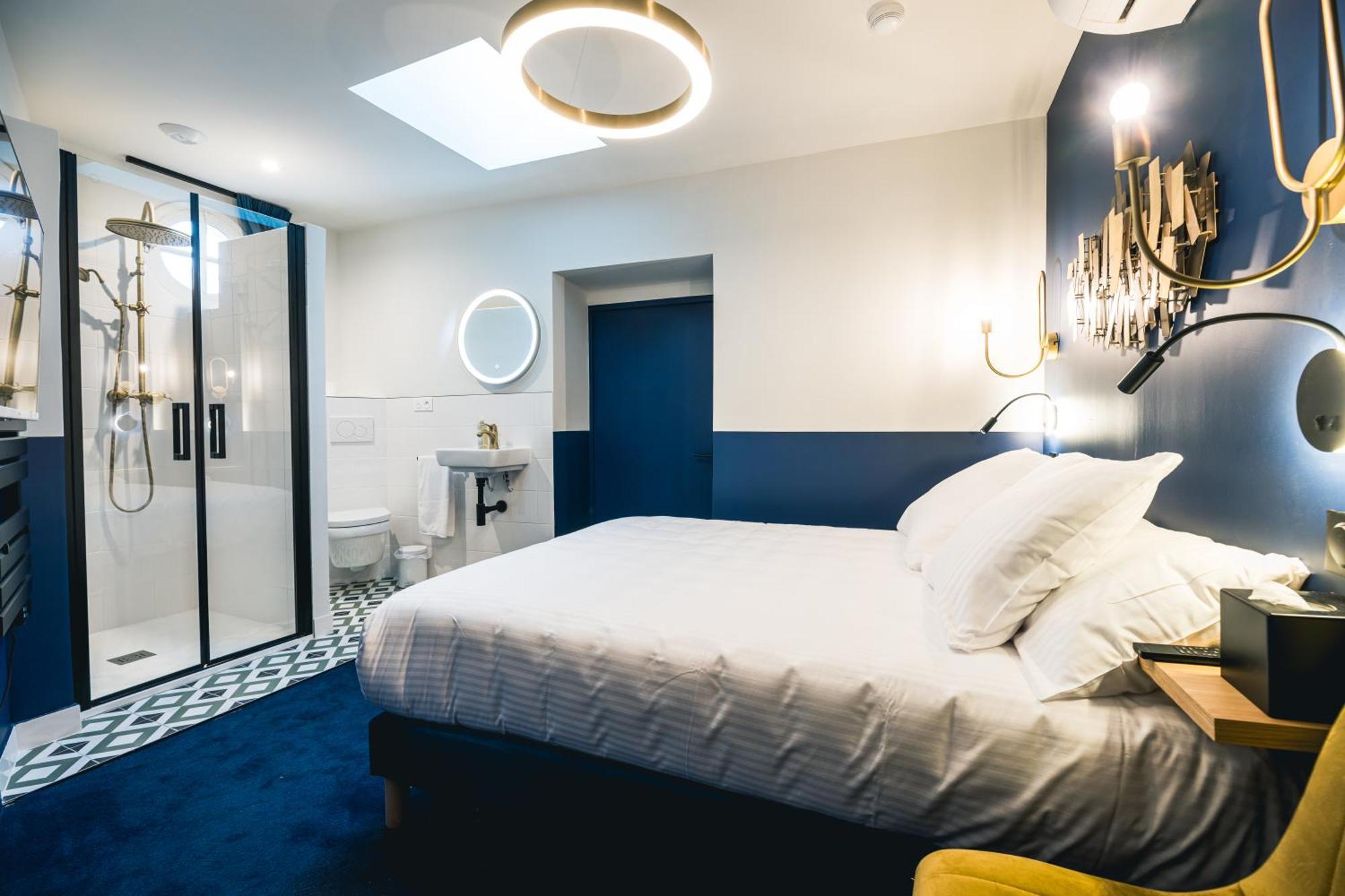 Hotel Saintchristophe Houdan Extérieur photo